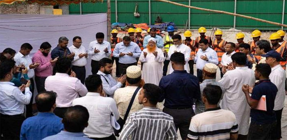দোয়া মাহফিলের মাধ্যমে মোহাম্মদপুরে ‘ডি এইচ টাওয়ার’ নির্মাণকাজ শুরু